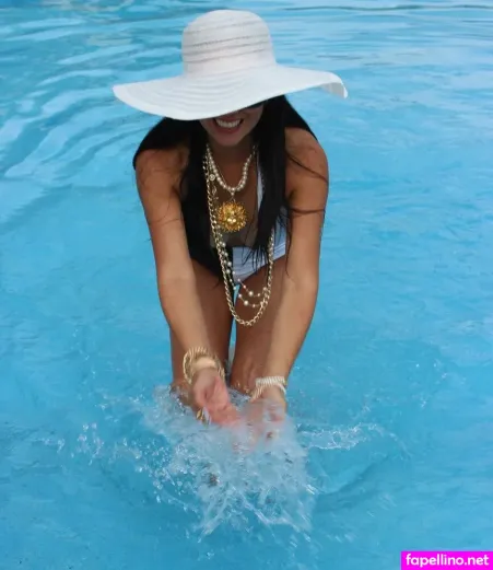 Tina Le OnlyFans Thumbnail #9Wpp1SSPa6