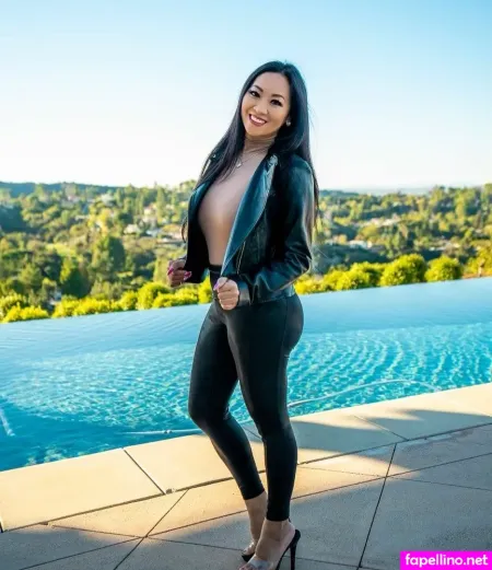 Tina Le OnlyFans Thumbnail #jIKTo2W8zn