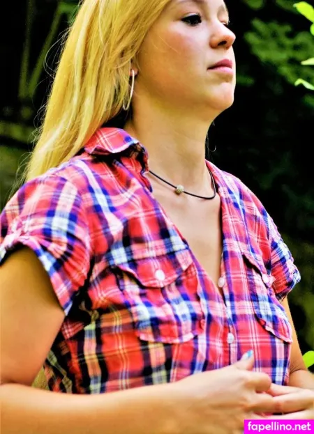 Tina Lffler OnlyFans Thumbnail #PS2dx1p306