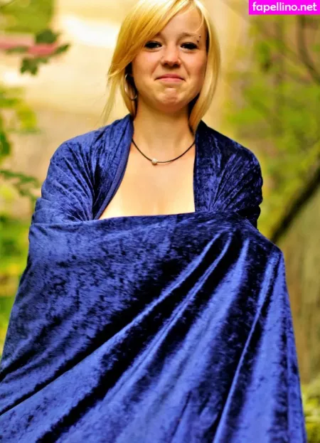 Tina Lffler OnlyFans Thumbnail #WDO8iE2XCo