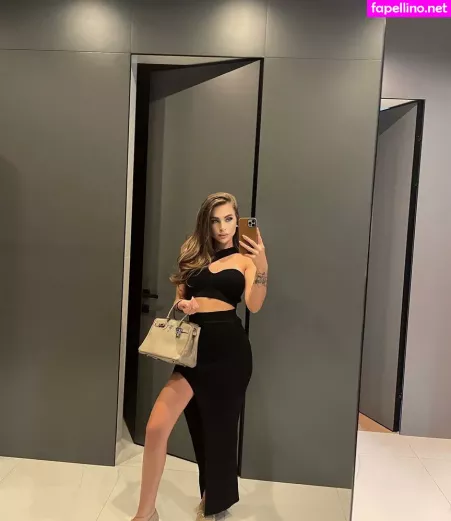 Tina Mayer OnlyFans Thumbnail #Qz8D3Tmzpa