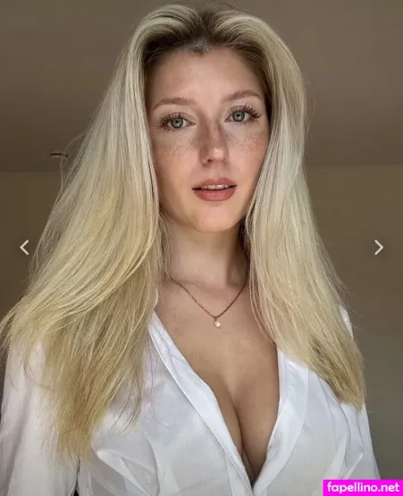 Tina Nora OnlyFans Thumbnail #AoMHeZnG6O