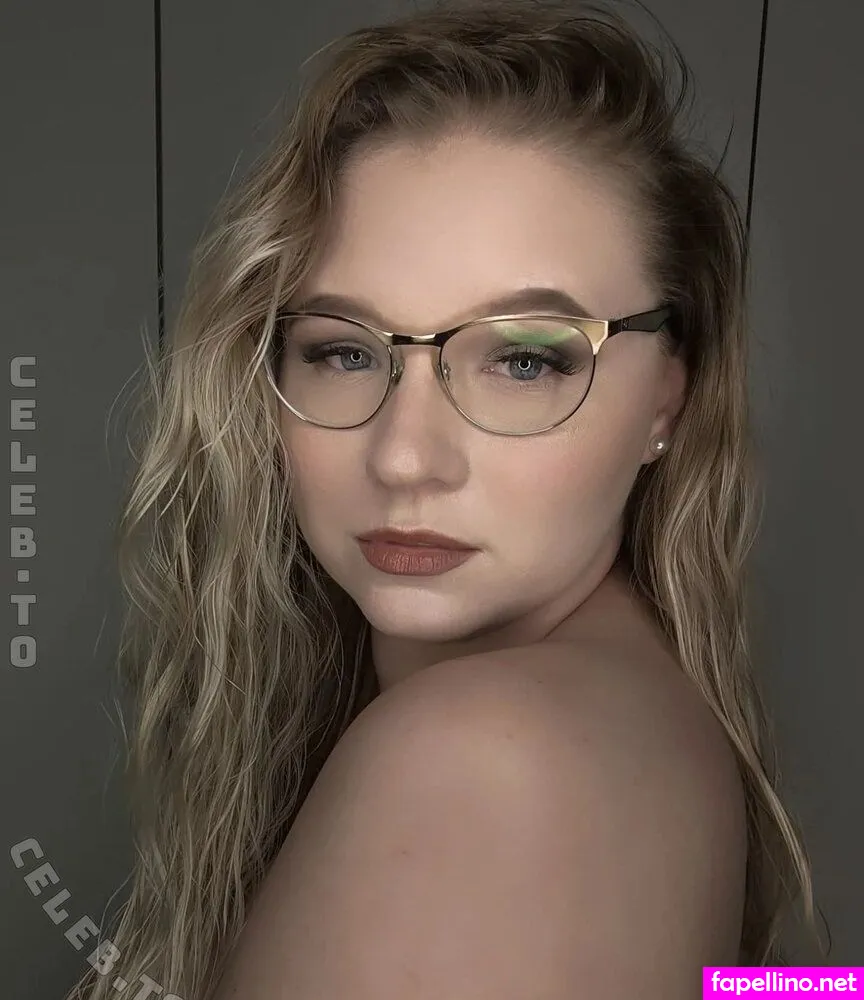 secreeeeetme, typicaltinaa, typicaltinaaa Nude Leaked OnlyFans Photo #EcBUR3roQ9