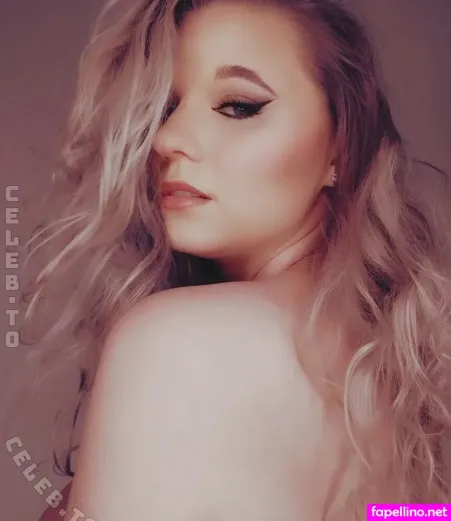 Tina Typicaltinaa OnlyFans Thumbnail #M1h74MG7TU