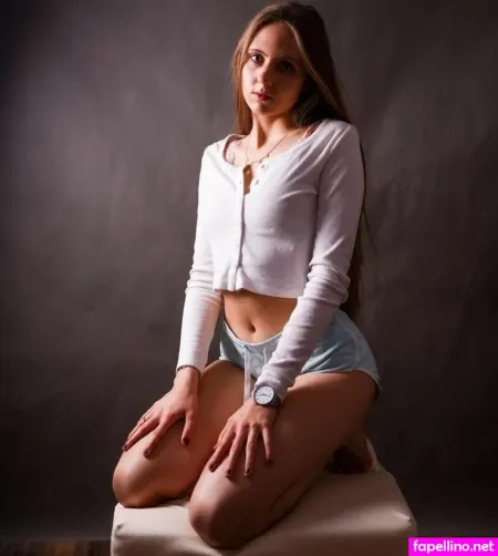 Tina OnlyFans Thumbnail #u6G8cjqq7L