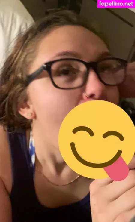 Tinabeeeean OnlyFans Thumbnail #3D5uuDU4H0