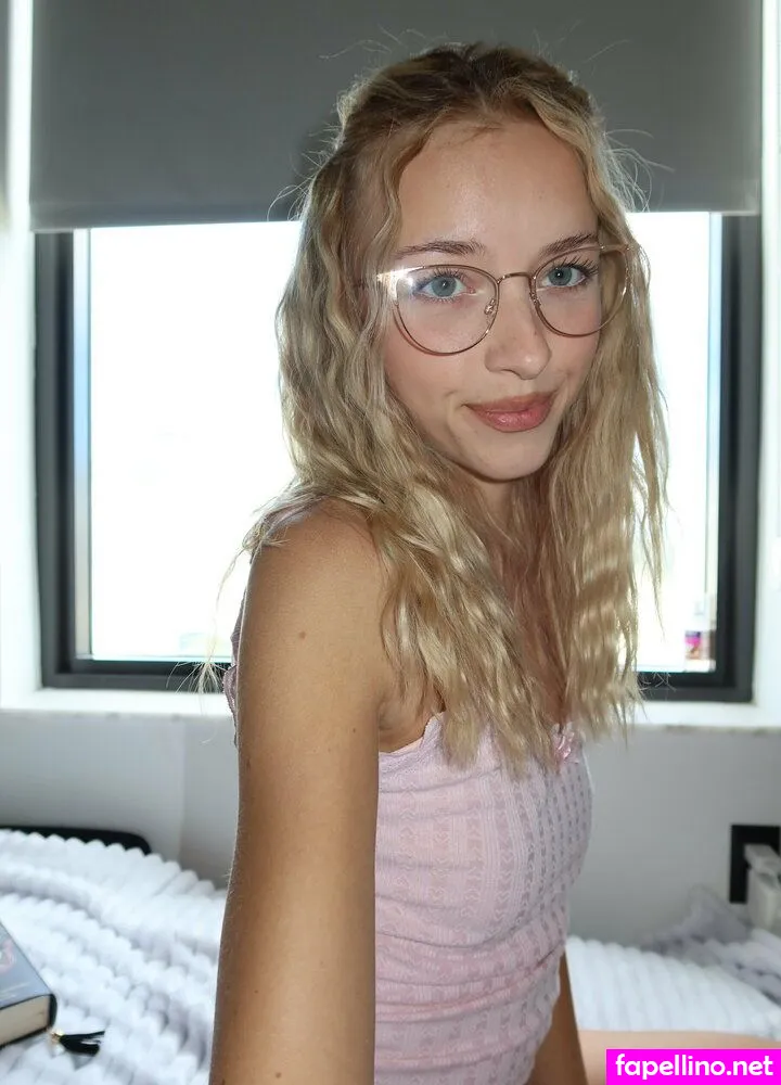 bookbabeava, booktokava, tianabellee Nude Leaked OnlyFans Photo #1vSoHSxnzP