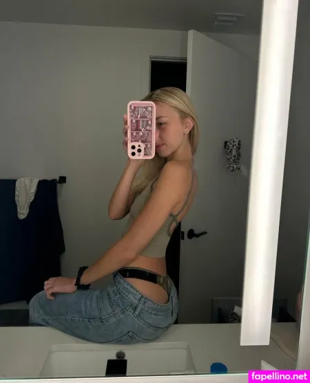 Tinabellee OnlyFans Thumbnail #Op1GQ0G66n