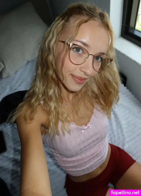 Tinabellee OnlyFans Thumbnail #tDw5ekVVa6