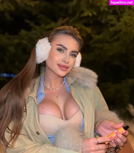 Tinamayer OnlyFans Thumbnail #6FO2RyamZk