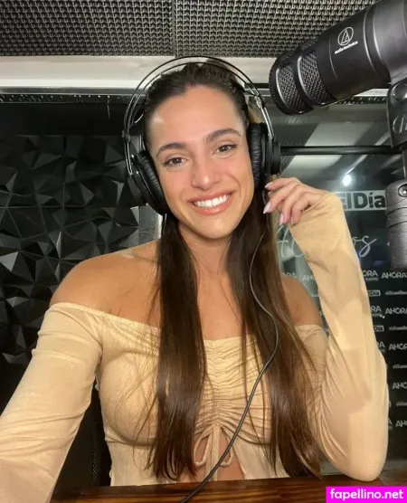 Tinariva2 OnlyFans Thumbnail #6L0XakqWaC