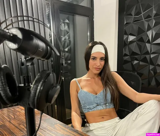Tinariva2 OnlyFans Thumbnail #BA9HATBsbp