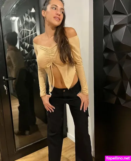 Tinariva2 OnlyFans Thumbnail #SRxKDyf4IB