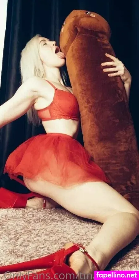 Tinayummyfree OnlyFans Thumbnail #AKXmIvLnVU