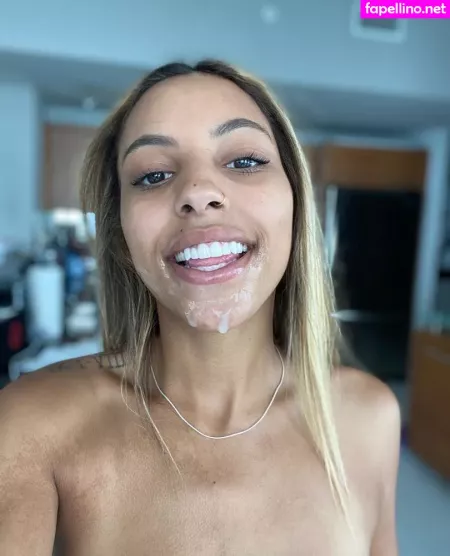 Tinderfreak18 OnlyFans Thumbnail #Dkx8s2gFDJ