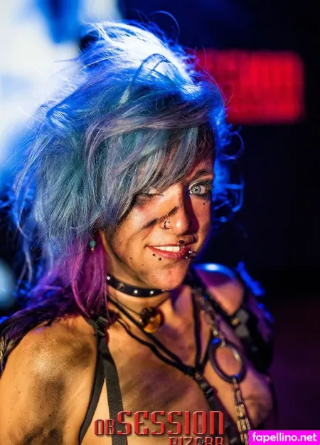 Tine Teal Aka Leloo Stargazer Main Profile Photo