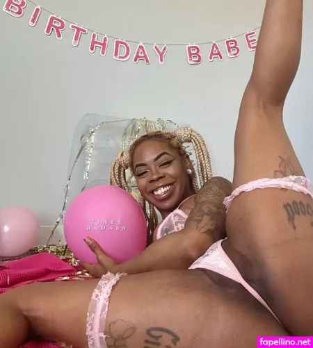 Tineebadassfree OnlyFans Thumbnail #2uRgRHAHCX