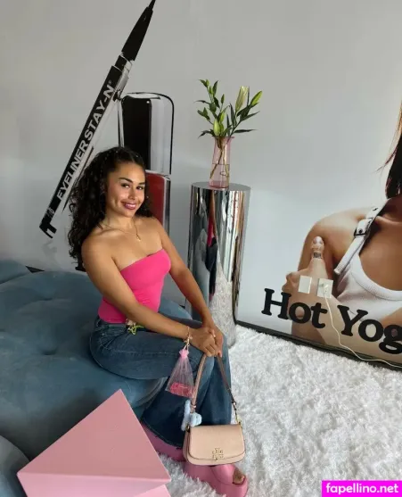 Tinglesbyjess OnlyFans Thumbnail #LqzB5Zr9Rn