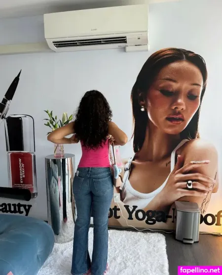 Tinglesbyjess OnlyFans Thumbnail #zoCxG9bVyl