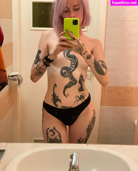 Tinich OnlyFans Thumbnail #VhaFEp8364