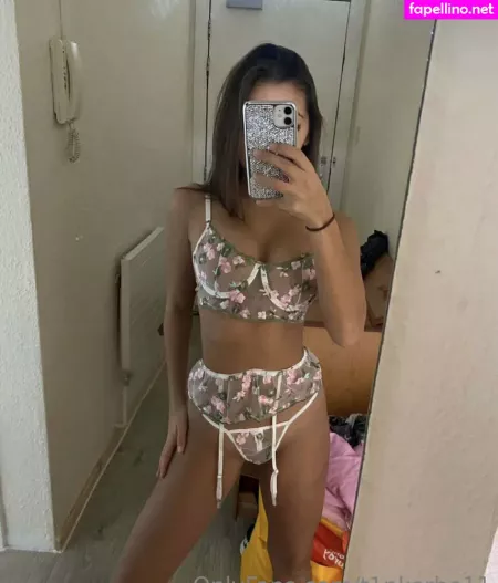 Tinkerbell230 OnlyFans Thumbnail #Z8DW6Ar5B4