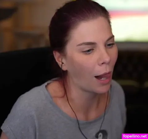 Tinkerleo 3 OnlyFans Thumbnail #8U9B3JZkSt