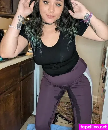 Tinklebell Pees OnlyFans Thumbnail #HHu5Es4O0M