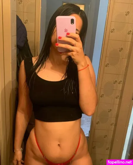 Tinnaqueen OnlyFans Thumbnail #EwdhB5SIgU