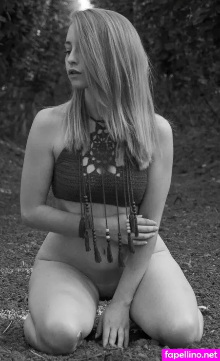 Tinuvielx Xluthien OnlyFans Thumbnail #pKoWjHpQwf
