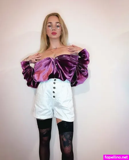 Tiny Loly OnlyFans Thumbnail #Po3vS3803h