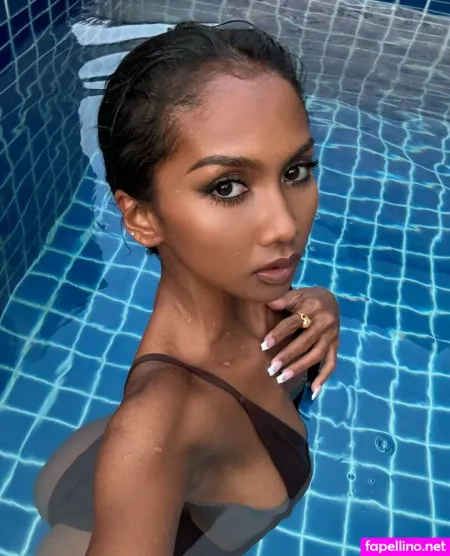 Tiny May OnlyFans Thumbnail #HPipqyHqz6