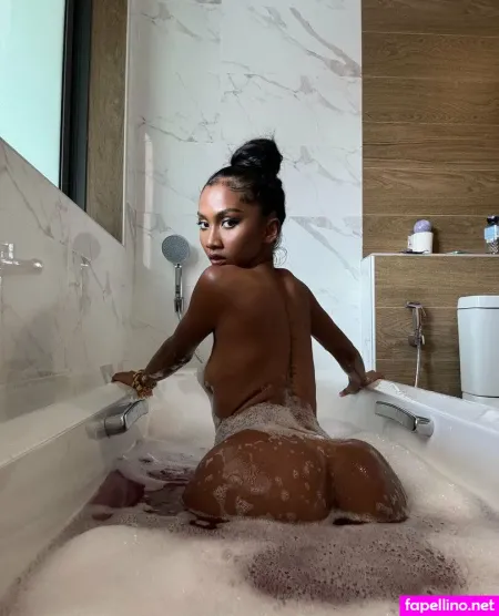 Tiny May OnlyFans Thumbnail #vVmabiDhAe