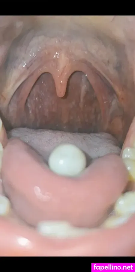 Tiny Uvula OnlyFans Thumbnail #f3yrSDPLjc