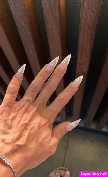 Tinyaussie OnlyFans Thumbnail #8yzOrsr9ka