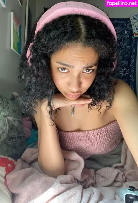 Tinybabysmol2 OnlyFans Thumbnail #NpeRoDGgZE