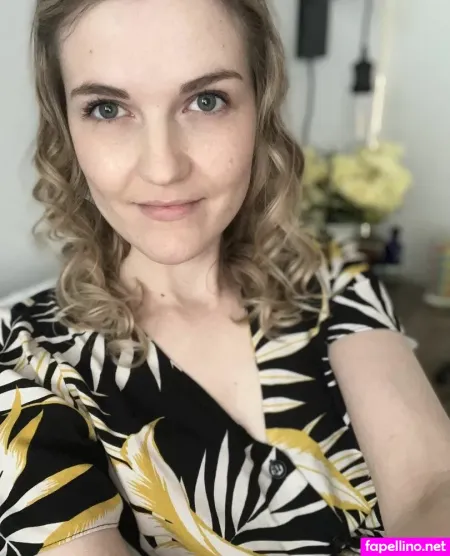 Tinybo0bs OnlyFans Thumbnail #KFBaR21XcD