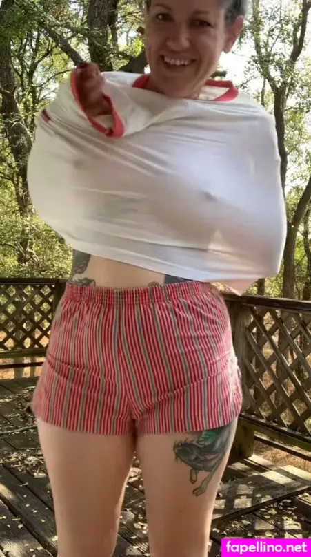 Tinybosst OnlyFans Thumbnail #QJ0oy2LqvE