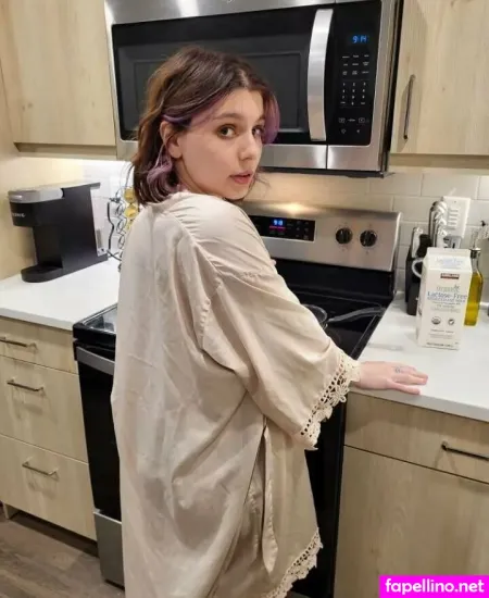 Tinyfaerieee OnlyFans Thumbnail #iyn7xwk40h