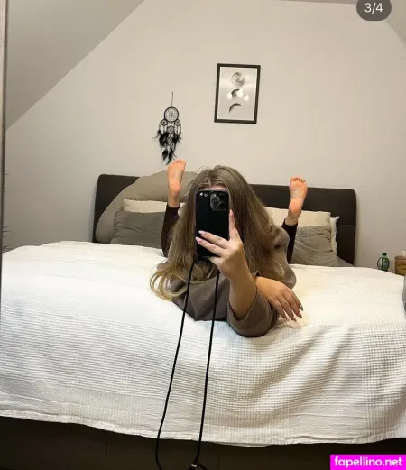 Tinygoldengirl OnlyFans Thumbnail #o9CS8OI2gu