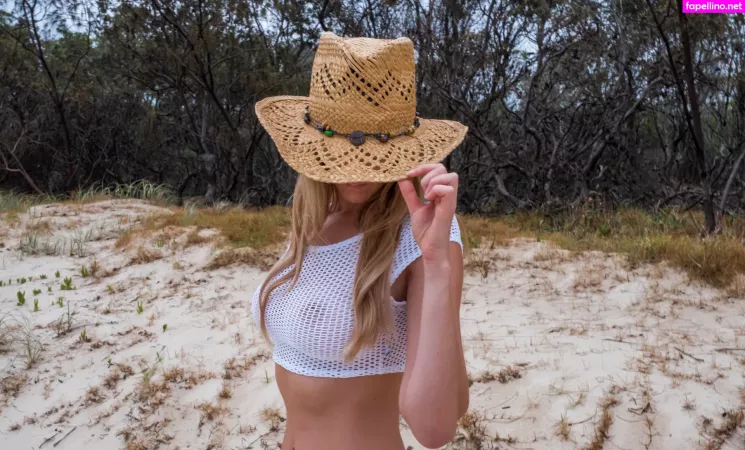 Tinyhini OnlyFans Thumbnail #5kHA1t8ZgB