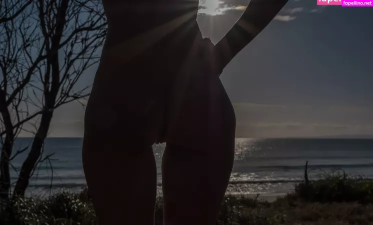 Tinyhini OnlyFans Thumbnail #AIiClYO1pR