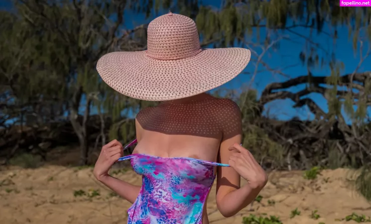 Tinyhini OnlyFans Thumbnail #COkZi7ondj