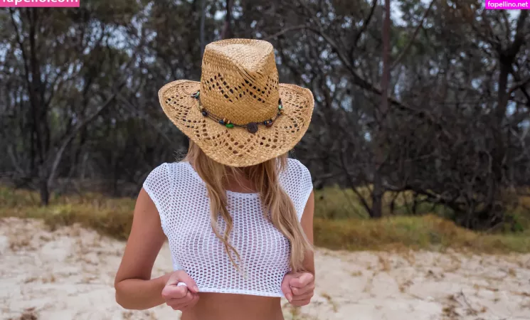 Tinyhini OnlyFans Thumbnail #kvtEMhndb1