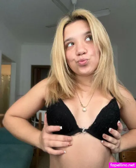 Tinyizzie OnlyFans Thumbnail #6MlmQnLaC0