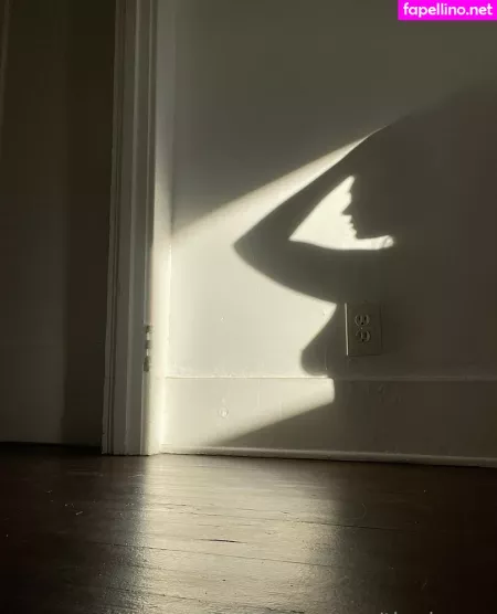 Tinyjennn OnlyFans Thumbnail #X7PHoSVHLP