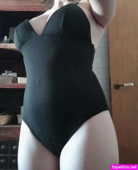 Tinyjullesssss Main Profile Photo