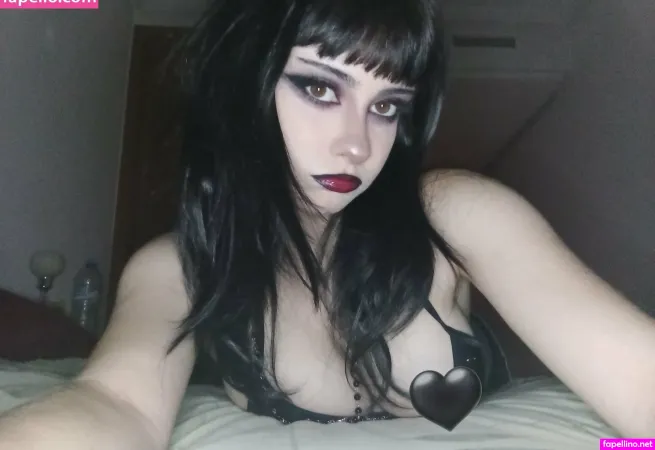 Tinyjullesssss OnlyFans Thumbnail #aqtVDRbwXI