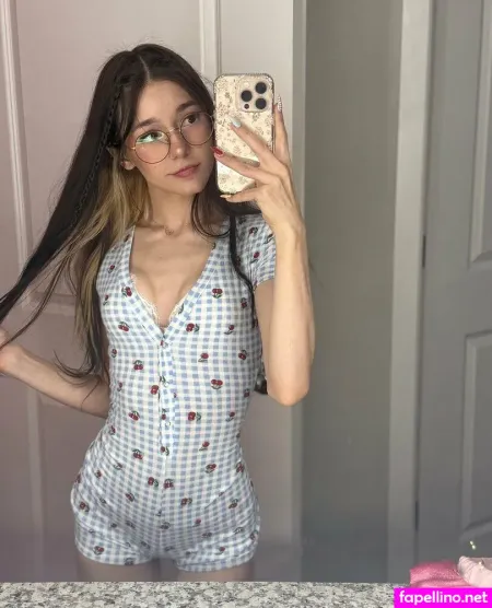 Tinykatrina 2 OnlyFans Thumbnail #8ZAuHArmK4