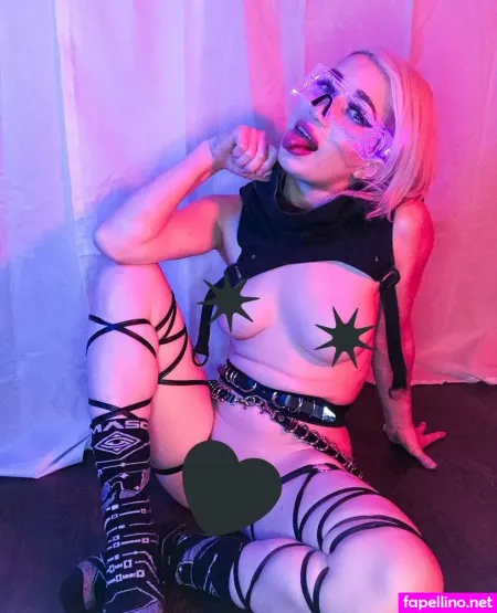 Tinykira OnlyFans Thumbnail #ui0mopOrB0