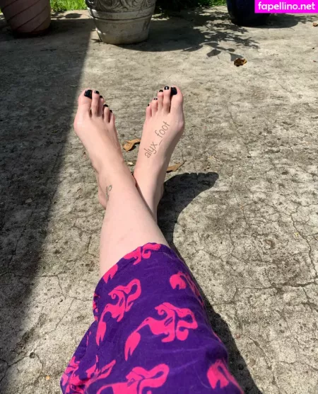 Tinykittie OnlyFans Thumbnail #BJGmaamUhQ